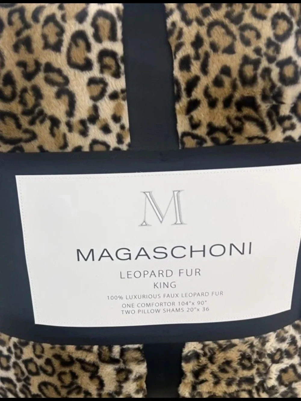 Magaschoni Luxury Leopard Brown and Black Faux Fur King Comforter Set 104”x90”